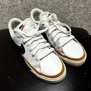 Nike Court Legacy NN White Woman’s Sneakers Tennis Shoes Size 6.5
